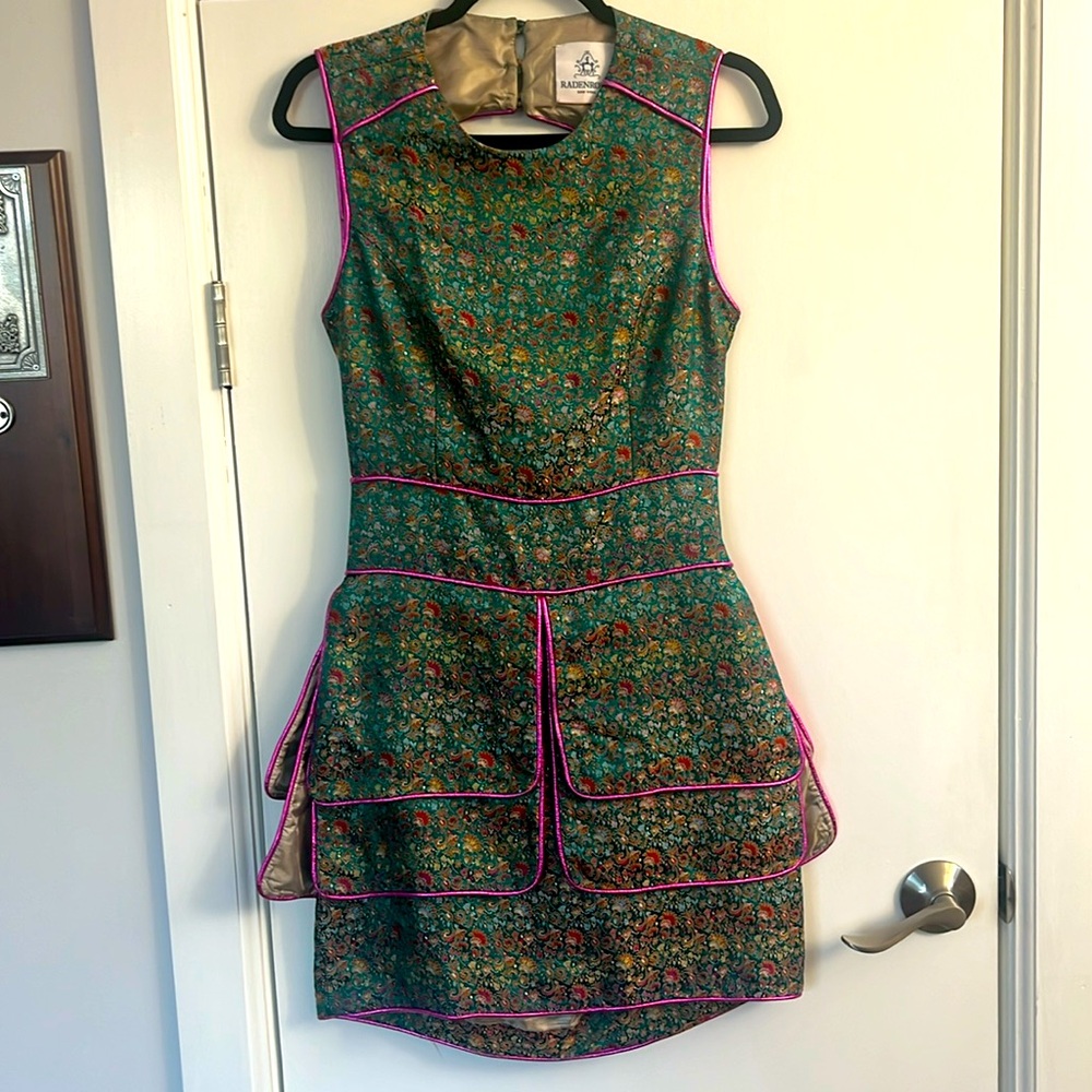Radenroro Open-Back Dress